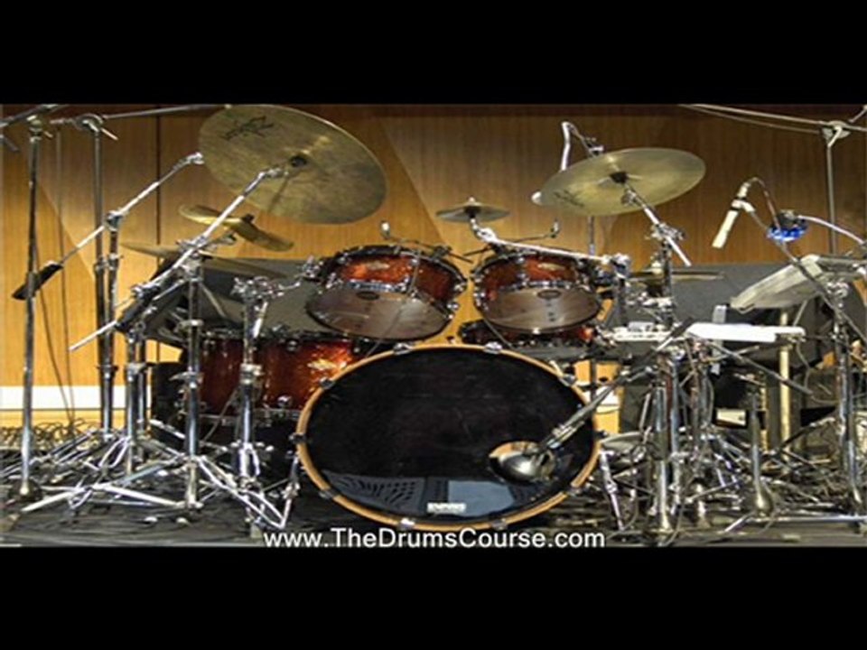 plays drums classes online