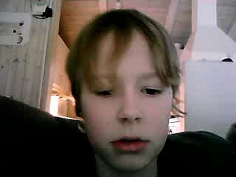 jeg keder mig skriv til mig!!!