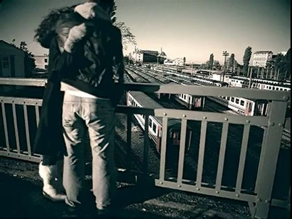 Ebru Yaşar - Kararsızım