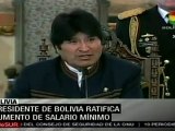 Presidente de Bolivia ratifica aumento salario mínimo