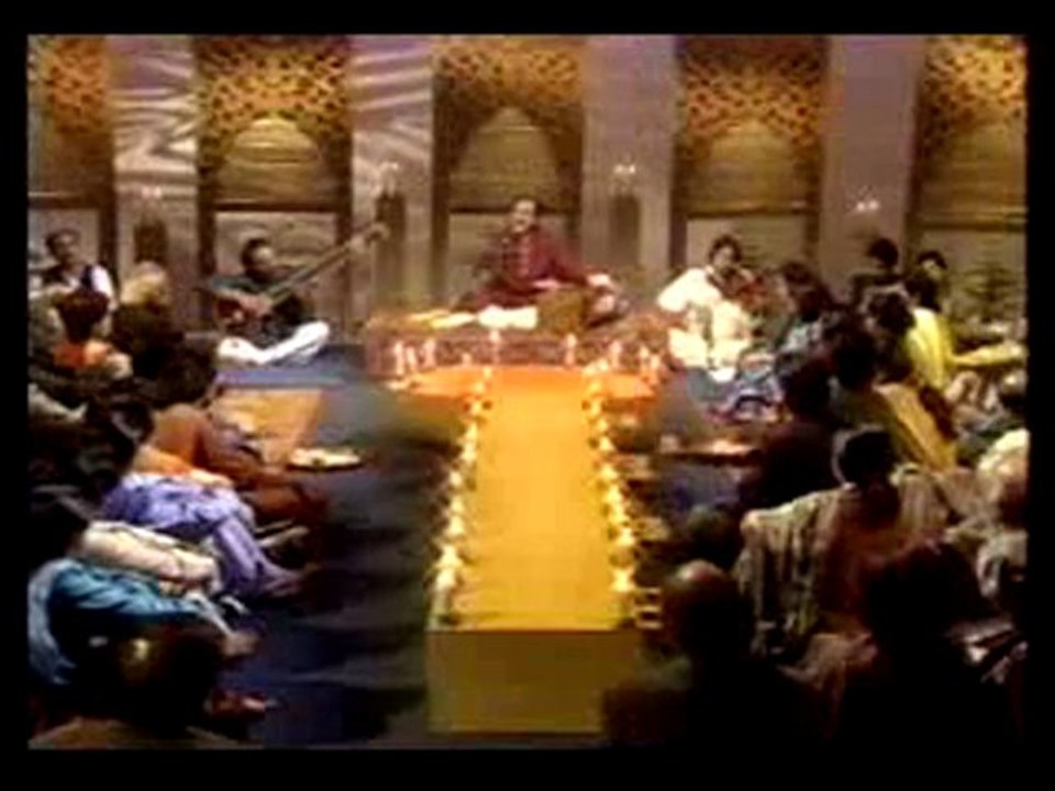 CHOPKE CHOPKE RAAT DIN ( GULAM ALI )