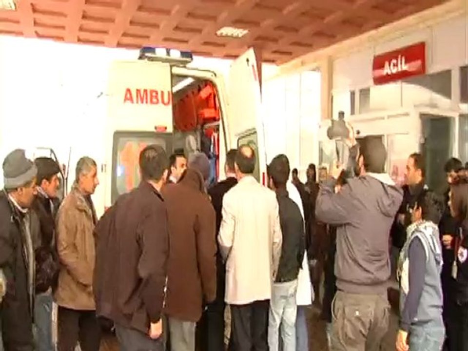 YÜKSEKOA HABER yuksekova trafik kazasi
