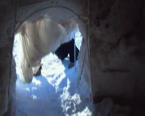 réveil après une douce nuit en igloo