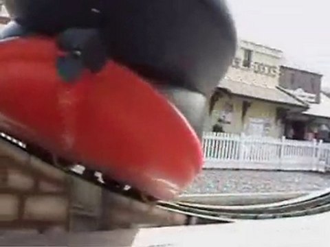 201007 ELLIOTT ET PAPA EN BATEAU SUR L'ILE DE SODOR