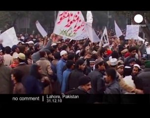 Скачать видео: Manifestations au Pakistan en sotien à la... - no comment