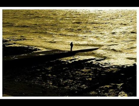 cem karaca _sen de artık herkes gibisin...[DuYgU]