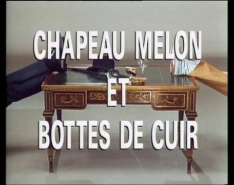 Chapeau melon et Bottes de cuir Parodie