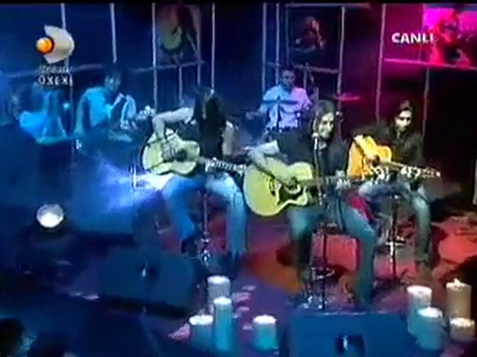 Ogün Sanlısoy--Hadi beni güldür biraz