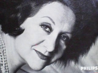 Conny Stuart - Yvonne De Spionne