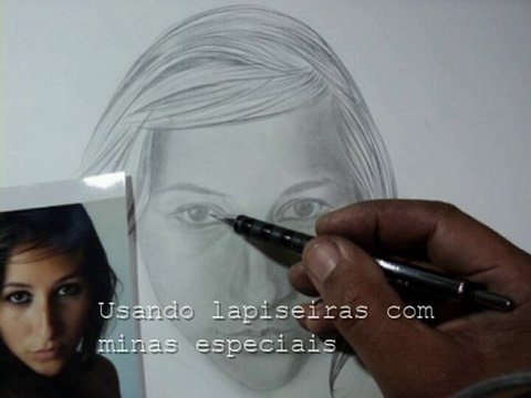 Desenho de retrato a lápis grafite