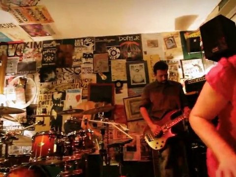 Un Bruit Qui Court - Les Gens Biens - MundiCore - Celtic Pub