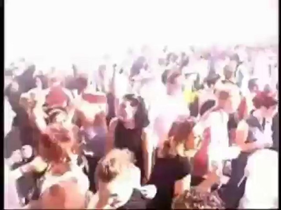 DJ Emre KONAK - Give Me The Bass Kick (2011 Original Mix)