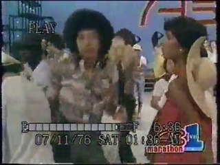 I'M GONNA LET MY HEART DO THE WALKING BY the Supremes (2)