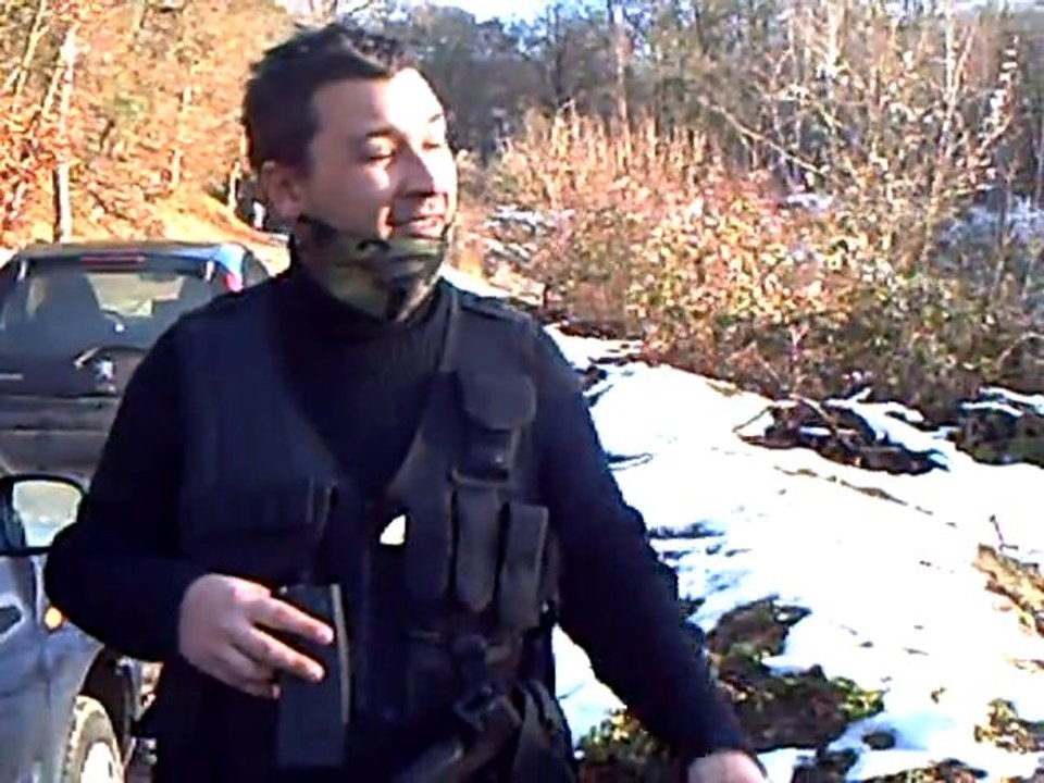 CLIP0008