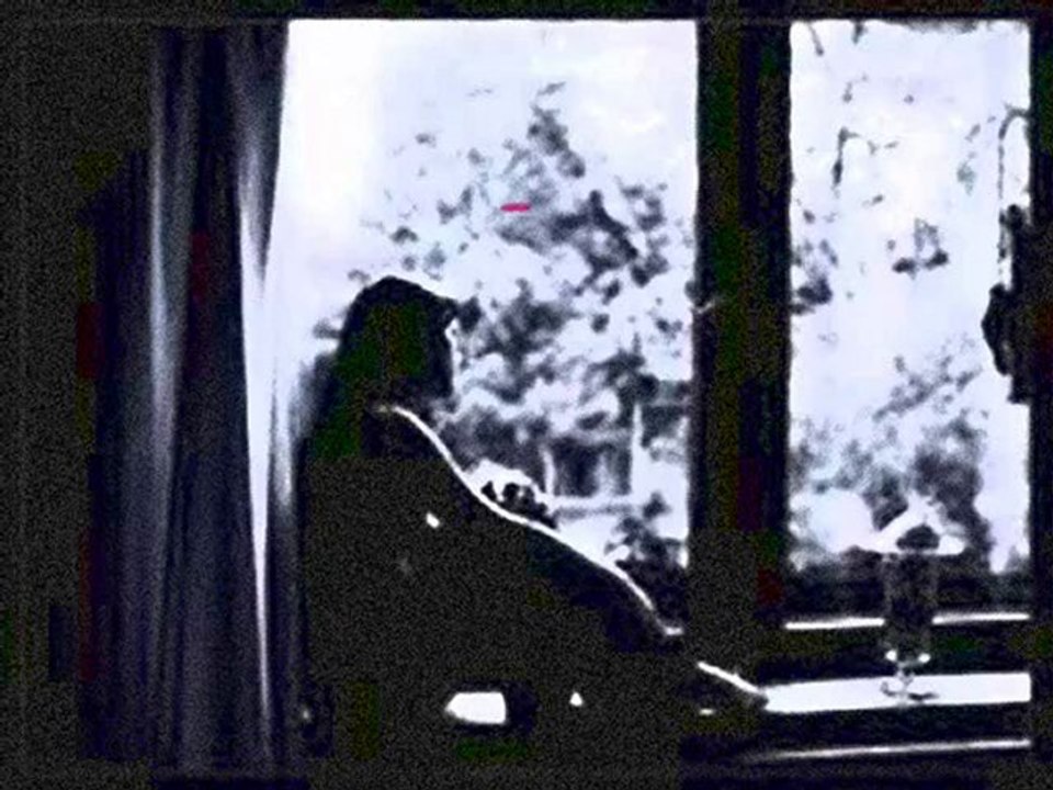 dJ SaRaH Hasretinle Yandi Gönlüm (Göksel)