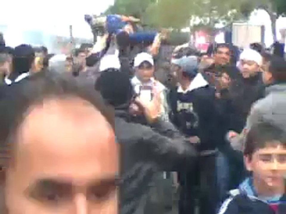 Tunisie Sfax funeraille  jeune 14 ans 12 Janvier 2011