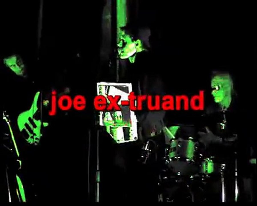 DERF&CO - Joe ex-truand.
