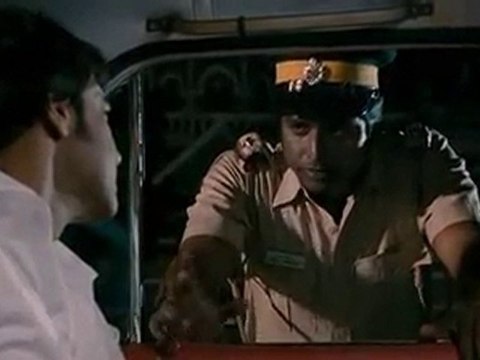 Once Upon a Time in Mumbai - 2010 - ApniCommunity.com9