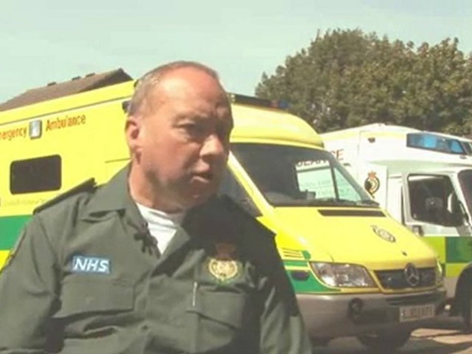 Paramedics Defined : Do paramedics ever work alone?