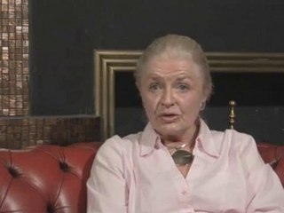 Life Of A Trichologist : Why pay to see a trichologist when I can see my GP on the NHS?