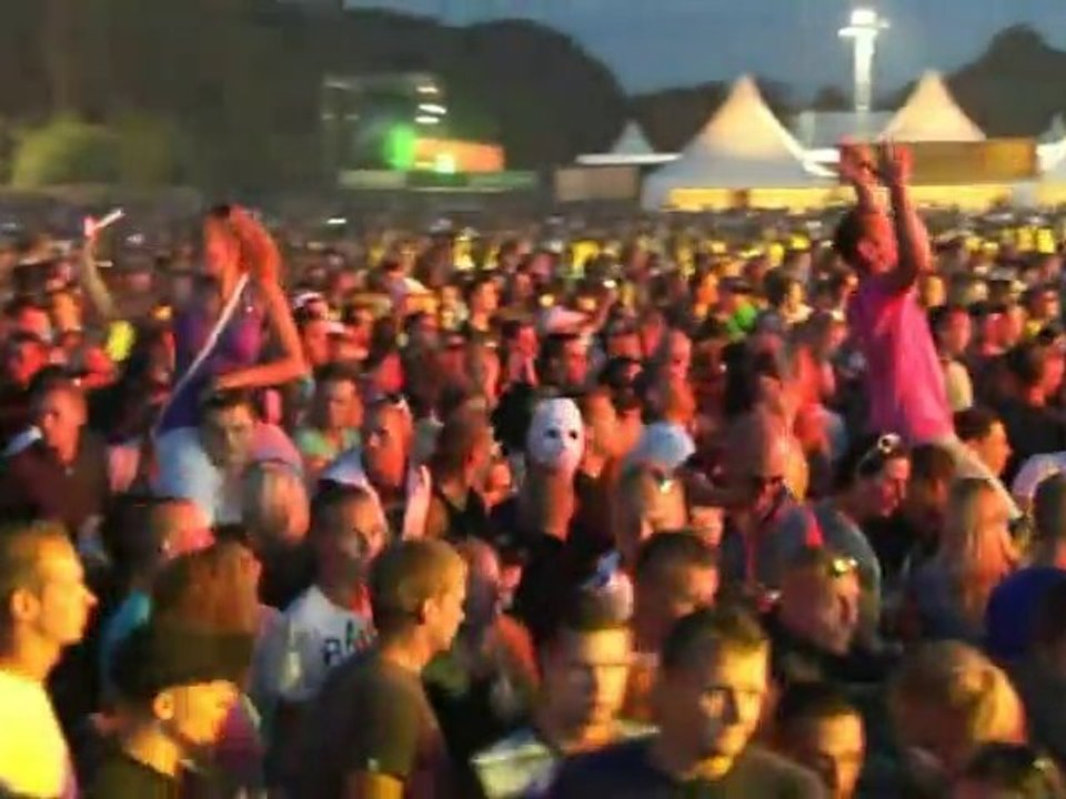 DOMINATOR 2010 DVD  OUTBLAST VS THE STUNNED GUYS 1.