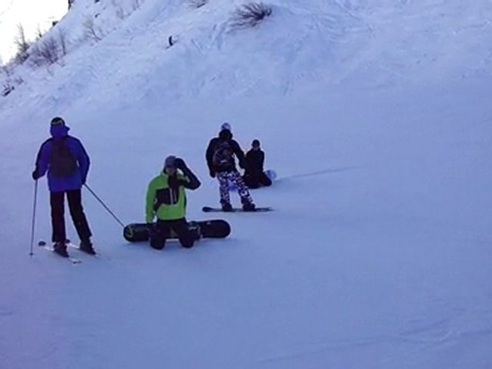 Ski - Les Kamikhazes de dos