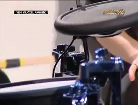 Pamela - Benim Farkım (Power Turk Akustik Performans)