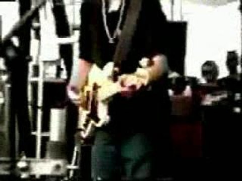 PRIMUS - Les Claypool Bass Solo