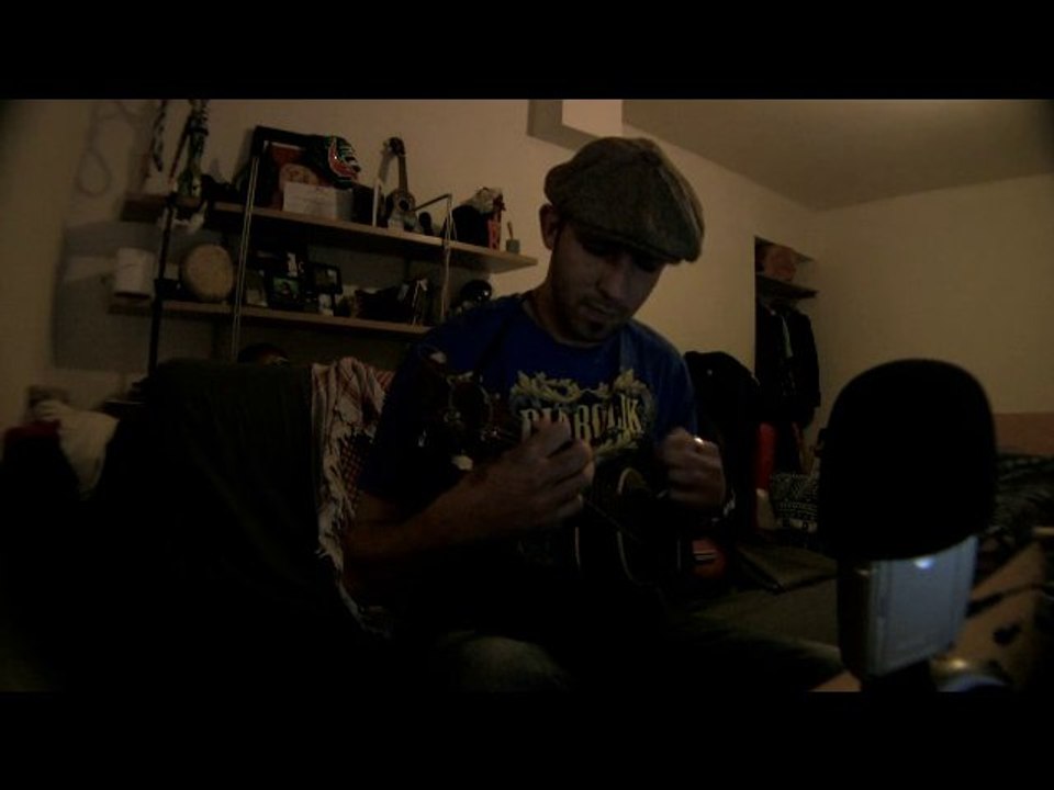 dit moi encore que tu  maime  ( G . ROUSSEL) ukulele version