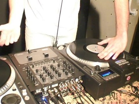 Le scratch en avant cours n°3 AUCOINDELARUE-LEBLOG.FR