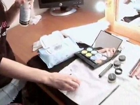 How To Clean An Eye Liner Brush