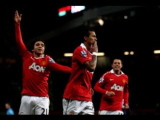 Manchester United 2-1 Stoke: Hernandez flick, Nani strike