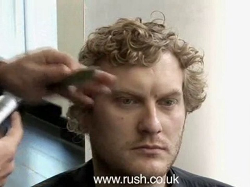 How To Trim Eyebrows