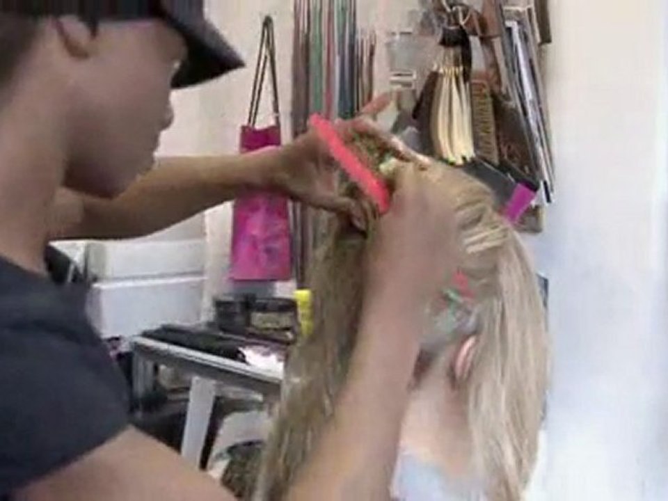 How To Do A Beehive Hairstyle