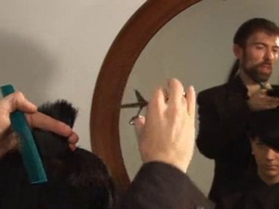 Hair cuts: How To Cut Freehand