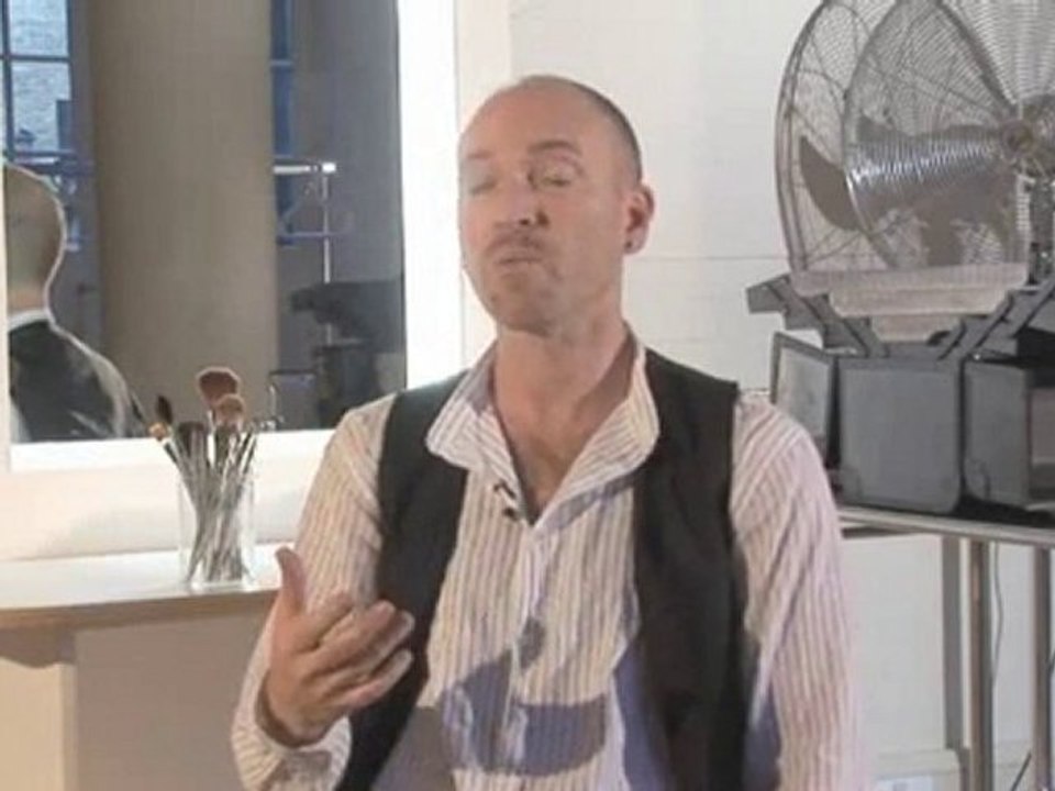 How To Cover Freckles : How can I cover freckles?