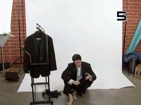 How To Wear A Prom Tux