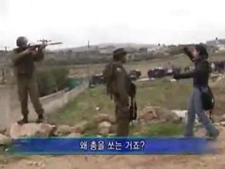 Woman stands up to Jews in Israel