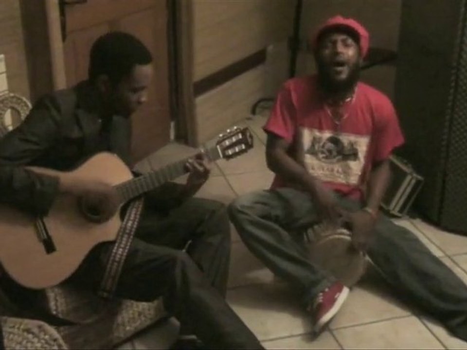 [KsOneRadio] Akoustik Mister Léo Feat Tiwony