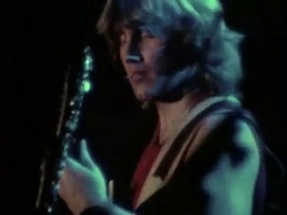 TRIUMPH - Blinding Light Show (OFFICIAL VIDEO)