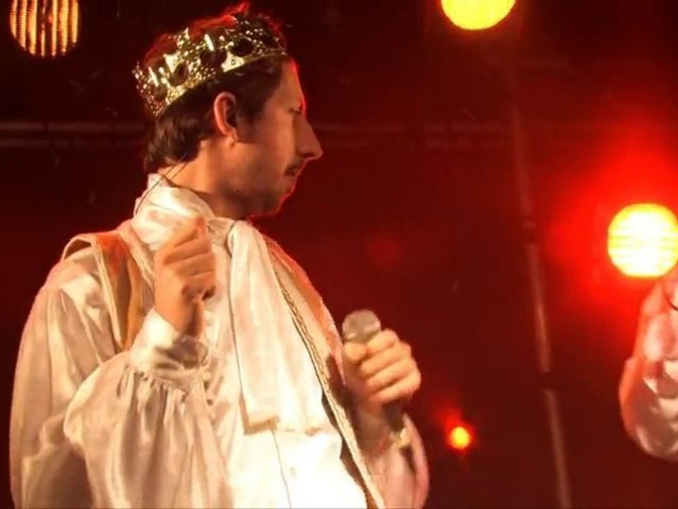 Les Rois de la Suède à la Niche du Chien à Plumes