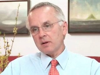 Parkinson's Symptoms : What is 'frozen shoulder' and how does it relate to Parkinson's?