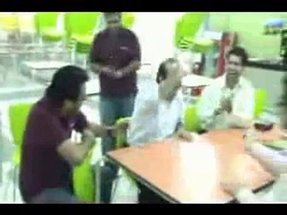 Versteckte Kamera mit Elektroschock Kugelschreiber