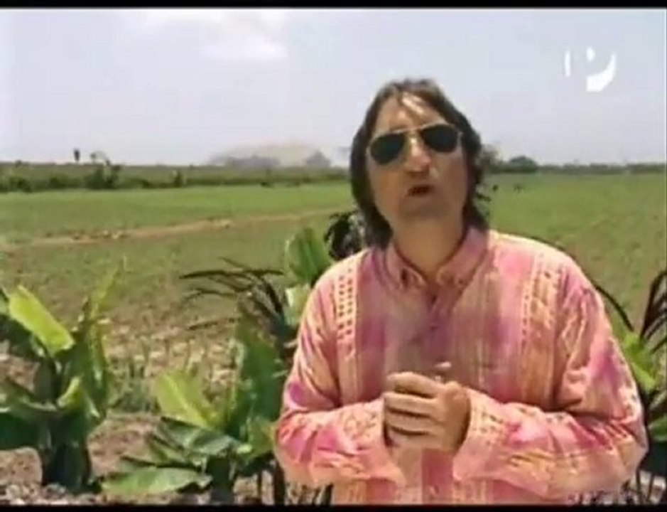 A LA VUELTA DE LA ESQUINA - PACHACAMAC (1-2)