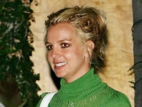 Exklusiv: Britneys Haar-Reparatur