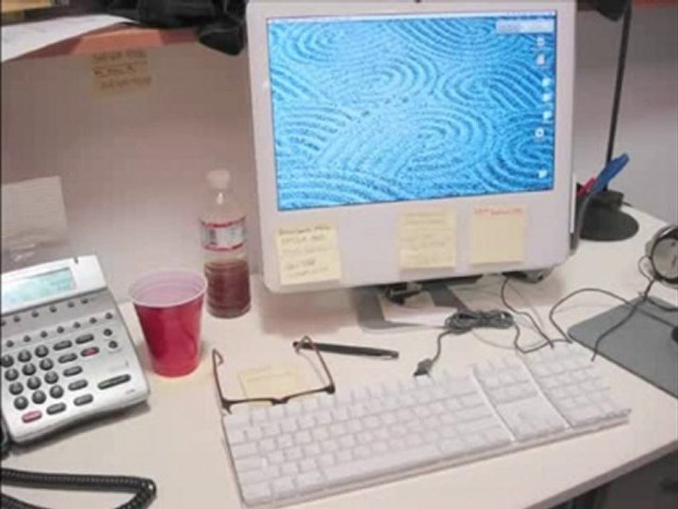 How To Choose Between A Laptop And Desktop Computer System : How do I choose between a laptop and desktop computer system?
