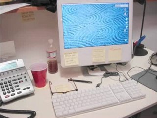 How To Choose Between A Laptop And Desktop Computer System : How do I choose between a laptop and desktop computer system?
