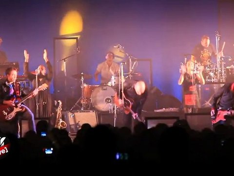 Gaëtan Roussel - “Dis-moi encore que tu m'aimes - OFF LIVE