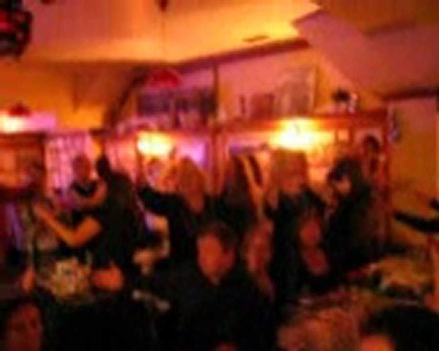 istanbul oynamak serbest 21/07/2010 :)):):):)