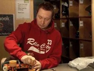 How To Change Roller Skate Wheels